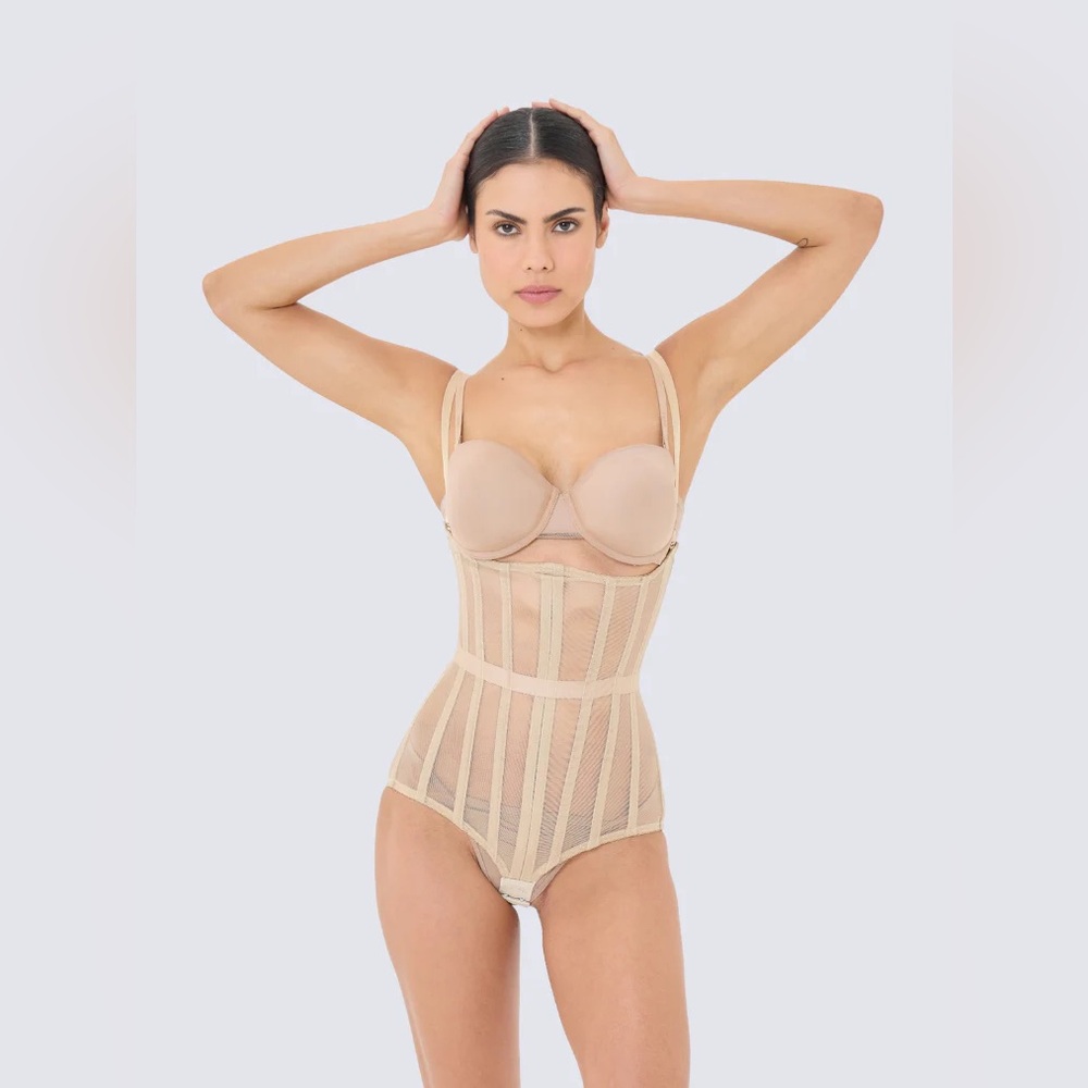 Perfect Corset NYC Cape form bodysuit NWT Size XS